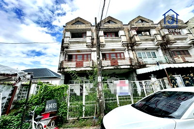 ทาวน์โฮม รามอินทรา 103/2 : ขายทาวน์โฮม 3 ชั้น เกษราคลาสสิคโฮม 61 ตร.ว. หลังริม ซอยเสรีไทย 81/2   ใกล้สวนสยาม–แฟชั่นไอส์แลนด์