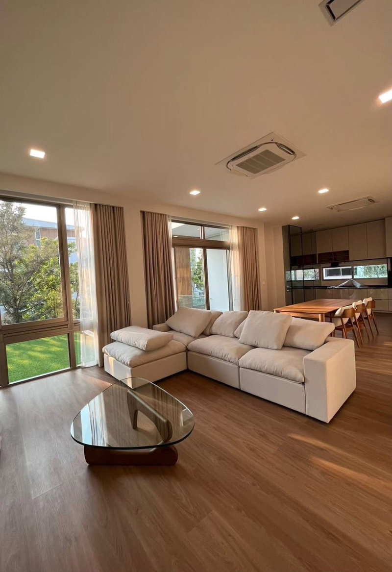 Houses for rent : P0334 For Rent: Luxury Home at “VIVE Rama 9” Experience modern elegance in one of Bangkok’s most desirable locations.