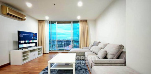 คอนโด 3 ห้องนอน ให้เช่า The Star Estate @ Rama III ใกล้ถนนพระราม 3 (ID 2296845)