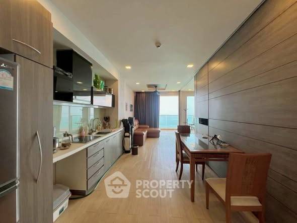 รูป คอนโด 2 ห้องนอน ชั้นสูง 44 Cetus Beachfront ใกล้จอมเทียนบีช (ID 2388251) - รูปที่ 2/17