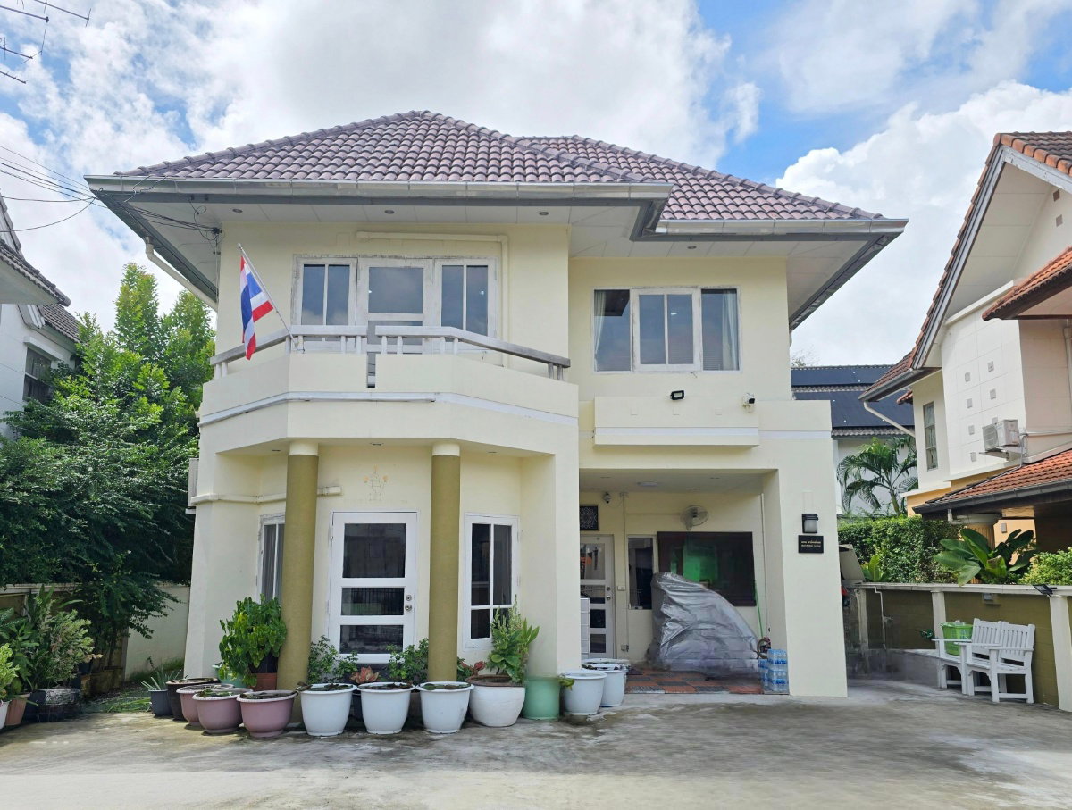 รูป ถูกสุด!! บ้านเดี่ยว 2 ชั้น หมู่บ้าน เนเบอร์โฮม วัชรพล แต่งครบสวย  - รูปที่ 1/21