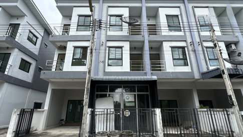 BB 14657 : เดอะเน็กซ์ บิชทาวน์ ศรีราชา