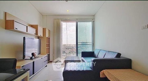 ใกล้ BTS กรุงธนบุรี 100 เมตร | ชั้น 15 คอนโด 1 ห้องนอน Villa Sathorn (ID 1499024)