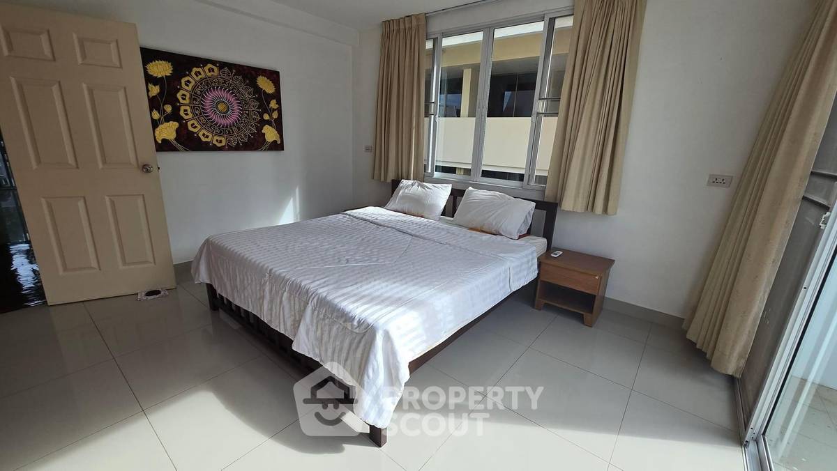 รูป คอนโด 4 ห้องนอน ขนาด 275 ตร.ม. ที่ Chom Talay Resort Condominium (ID 1885768) - รูปที่ 20/30
