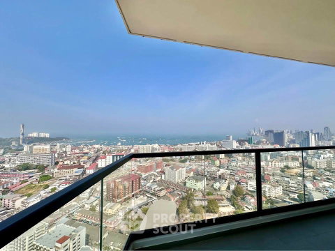คอนโดมิเนียม 2 ห้องนอน ขาย Arcadia Millennium Tower พัทยาใต้ (ID 2392150)