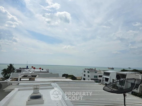 คอนโด 4 ห้องนอน ขนาด 275 ตร.ม. ที่ Chom Talay Resort Condominium (ID 1885768)