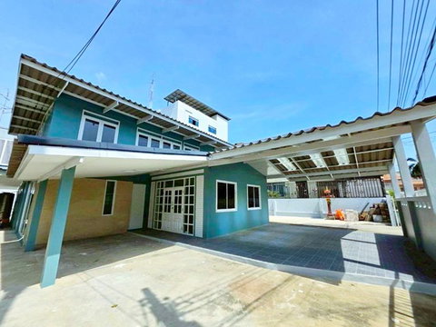 Ratchada50-56 Prachachuen30 4-7bed MRT BangSon 1.9km. 2-story detached house for rent large house co