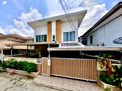 Houses for sale Ratchadaphisek Road : For Sale: 2-Storey Single House in Central Bangkok (Vibhavadi Soi) | Prime Location, Easy Access from Multiple Roads