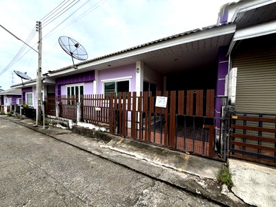 ทาวน์โฮม นิคมอุตสาหกรรม อีสเทิร์นซีบอร์ด : JK3 5975528 : หมู่บ้านอาวุธโฮม