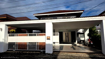 บ้านเดี่ยว วิทยาลัยเทคนิคการสัตวแพทย์ : 050AGJD บ้านเดี่ยว 2 ชั้น ลาดปลาเค้า 10 