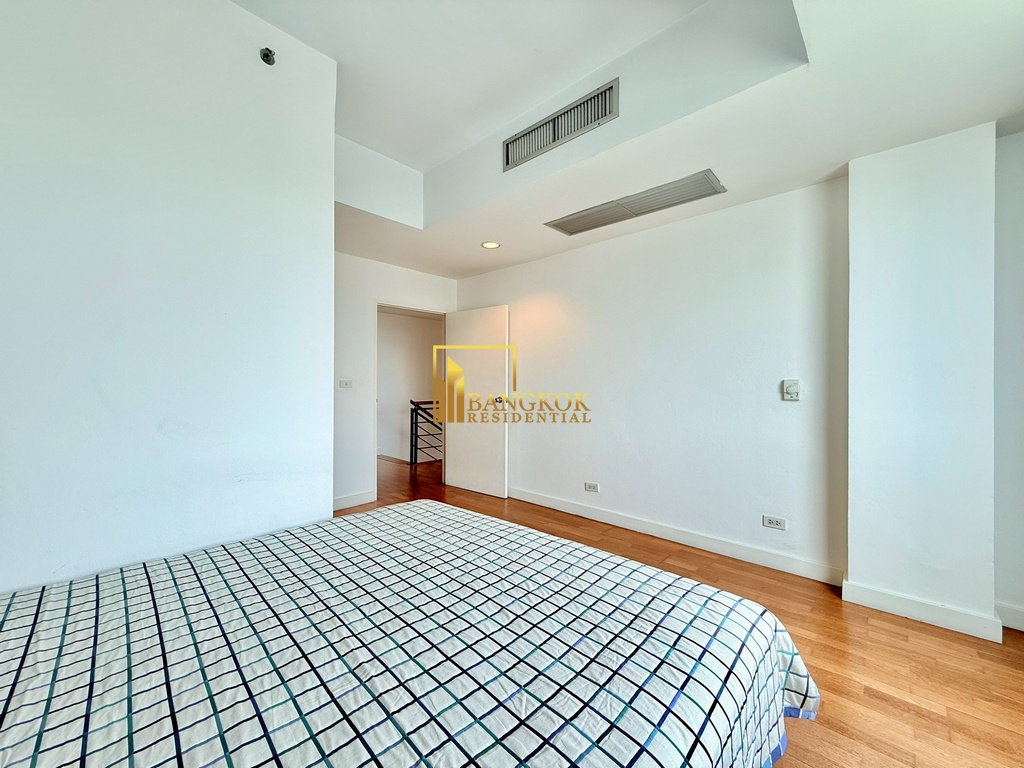 รูป Nondzee Condo | Spacious 2 Bed Duplex Property in Sathorn - BR19375CD - รูปที่ 24/39