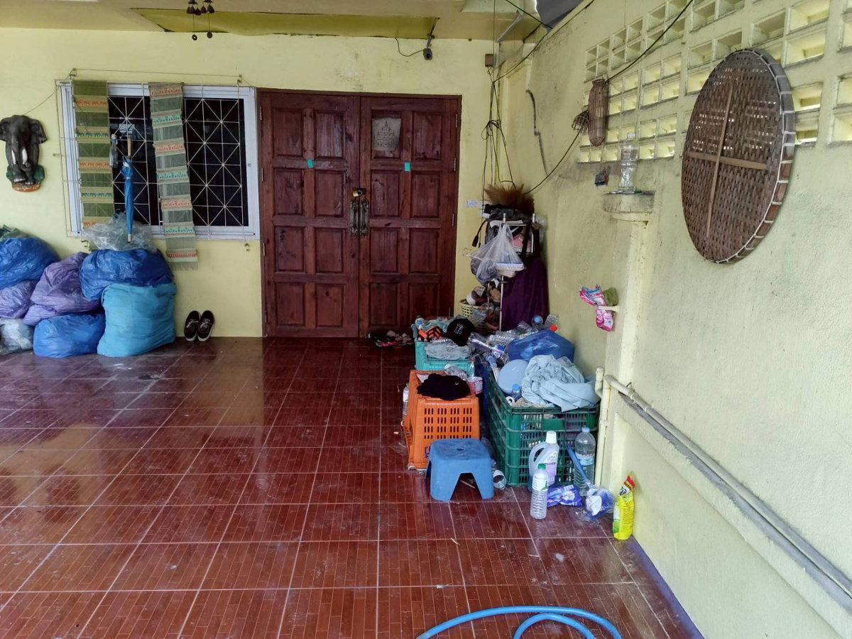 รูป AV 1958 : หมู่บ้านอัญชลี ซ.หทัยราษฎร์ 21 - รูปที่ 2/3