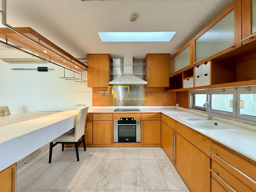 รูป Royal Castle - Spacious 3 Bed Duplex Condo in Phrom Phong - BR4257CD - รูปที่ 7/41
