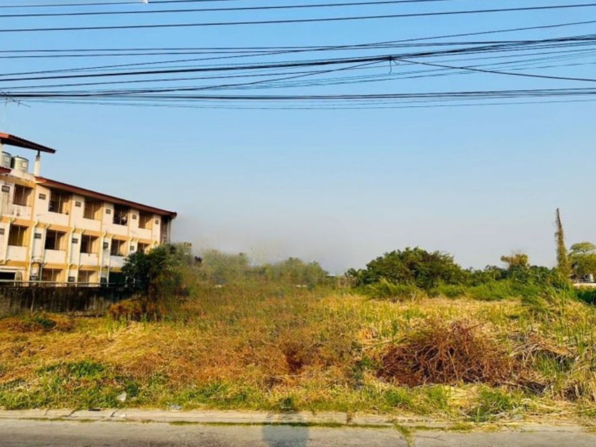 รูป ที่ดิน 3 ไร่เศษ ใจกลางเมืองอ่างศิลา ใกล้สุขุมวิท เหมาะสร้างโครงการ (HL-98954) - รูปที่ 4/6