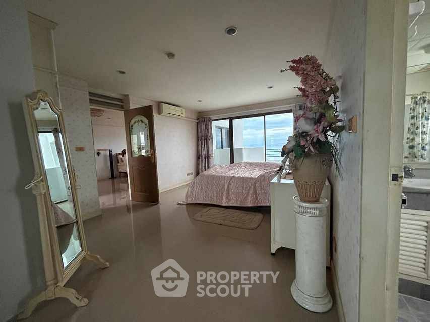 รูป คอนโด 1 ห้องนอน ชั้น 29 ขนาด 103 ตร.ม. ขายใน VIP Condochain Pattaya (นาเกลือ) (ID 2400967) - รูปที่ 4/11
