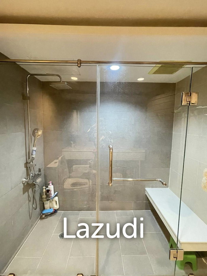 รูป Luxury 46th Floor State Tower Condo in Si Lom - รูปที่ 18/26