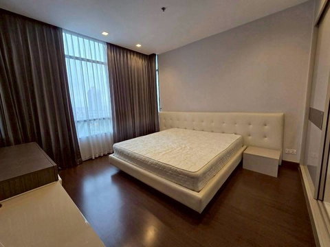  Condo for rent :  Ivy Ampio (( MRT Thailand Cultural Centre Station )) MK-02 line @livingbkk