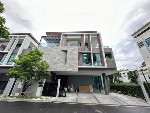 🏡#MT2307_390🏡𝗙𝗼𝗿 𝗥𝗲𝗻𝘁4️⃣5️⃣0️⃣ k.🔥🔥 #MRTกลันตัน‼️หรูเลิศ มีลิฟต์ส่วนตัว ‼️ ✨#ว่างพร้อมชม บ้านเดี่ยวโครงการ:  เดอะเจนทริพัฒนาการ2 