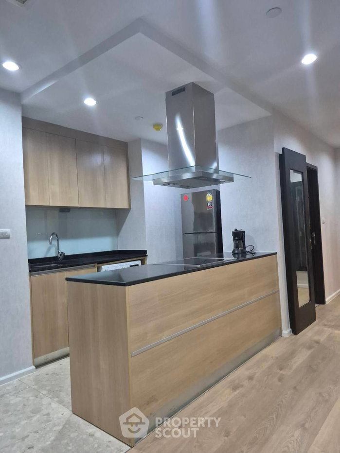 รูป ราคาน่าสนใจ ห้องสองห้องนอน ชั้น 23 โครงการ Sathorn Gardens ใกล้ MRT สีลม (ID 2411595) - รูปที่ 18/20