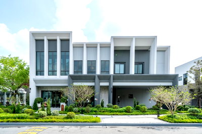 Houses for sale Chatuchot Road : Bangkok Boulevard Signature Ramintra-Watcharapol