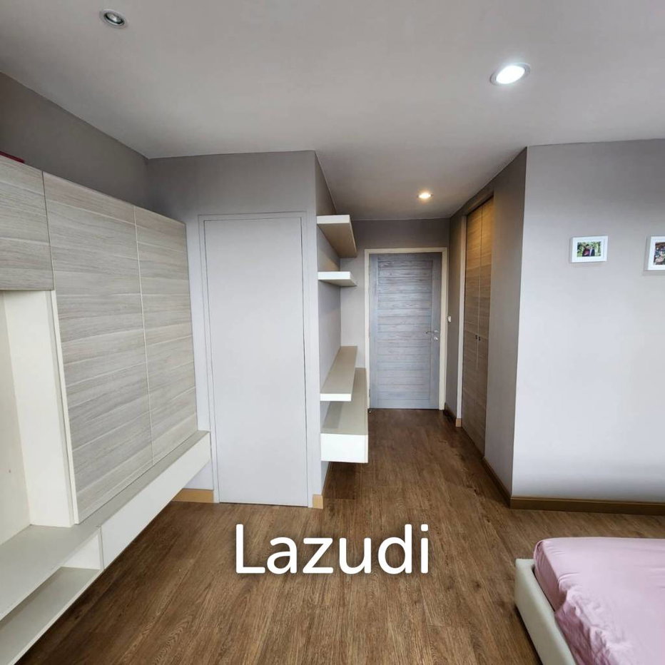 รูป Luxury 46th Floor State Tower Condo in Si Lom - รูปที่ 12/26