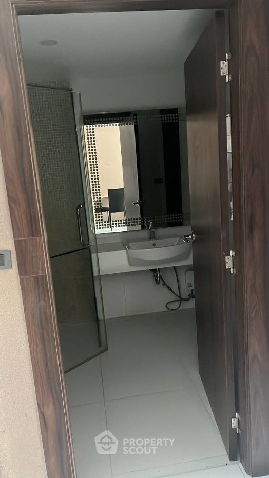 รูป คอนโด 1 ห้องนอนให้เช่า Serenity Wongamat Condo ใกล้ Sanctuary of Truth (ID 1891870) - รูปที่ 5/9