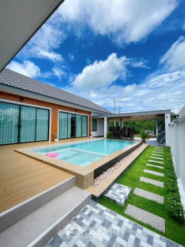 วิลล่า 3 ห้องนอน สำหรับขาย ใน บางเสร่ สัตหีบ (91 ตร.ม.) (ID 2416290)