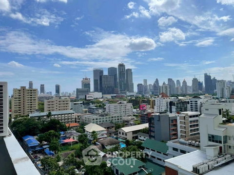 2-BR 144 Sqm Condo Omni Tower, 400m to BTS Nana (ID 2415105)