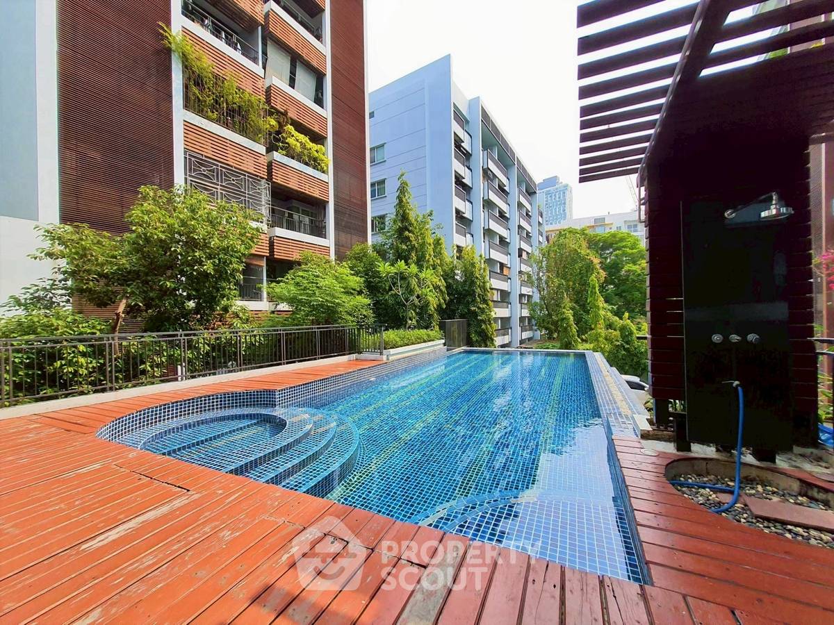 รูป คอนโด 2 ห้องนอน The Next Garden Mix Condominium ใกล้ BTS อ่อนนุช (ID 2413596) - รูปที่ 10/11