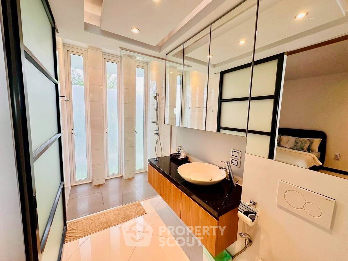 รูป คอนโด 2 ห้องนอน 120 ตร.ม. ให้เช่า | Pure Sunset Beach นาจอมเทียน (ID 2111248) - รูปที่ 7/8