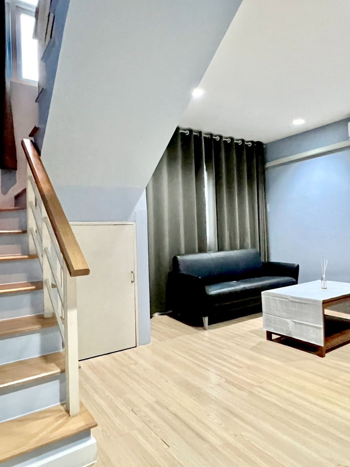 รูป ให้เช่า ทาวน์โฮม 3 ชั้น 22 ตรว. ใกล้แมคโคร ถ.รามอินทรา จดทะเบียนบริษัทได้ วิวสระว่ายน้ำ - รูปที่ 25/41