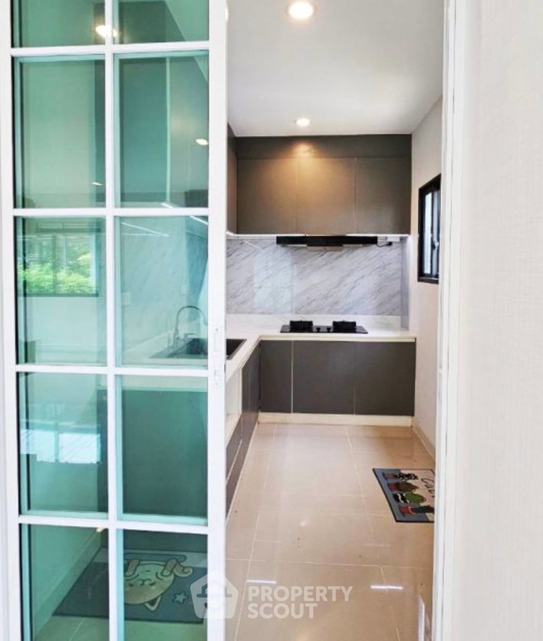 รูป บ้านเดี่ยว 3 ห้องนอน ขาย ใกล้บางพริาง | พีเอวี บางนา สมุทรปราการ (ID 2150410) - รูปที่ 4/7