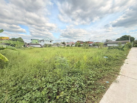 ที่ดินใกล้ ทะเลนาจอมเทียน 311ตร.ว ขายด่วน ราคาถูก