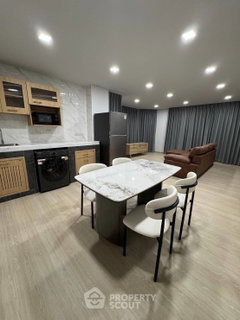 รูปภาพ คอนโด 2 ห้องนอน Srivara Garden Condominium ย่านพลับพลา (ID 2417833)