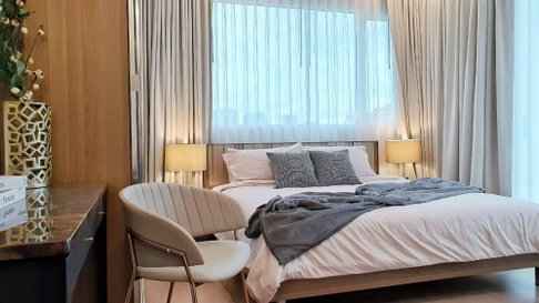 Supalai Elite Payathai【𝐑𝐄𝐍𝐓】🔥ห้องโทนอบอุ่นเรียบหรู เฟอร์ไม้แท้คัดพิเศษ เติมดีเทลความสงบในทุกมุม🔥 ติดต่อไลน์ไอดี: @hacondo