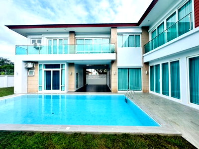 ขายบ้านเดี่ยว : บ้านเดี่ยวในครงการติดทะเล บ้านเนื้อที่กว้าง พร้อมสระส่วนตัว 