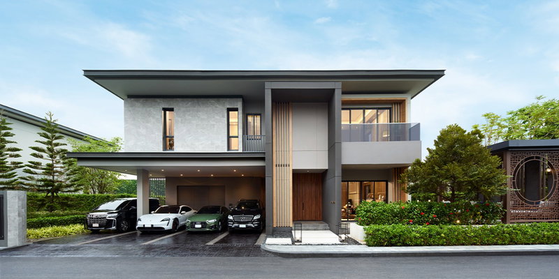 Houses for sale : Luxury mansion next to the lake LAKE LEGEND BANGNA – SUVARNABHUMI