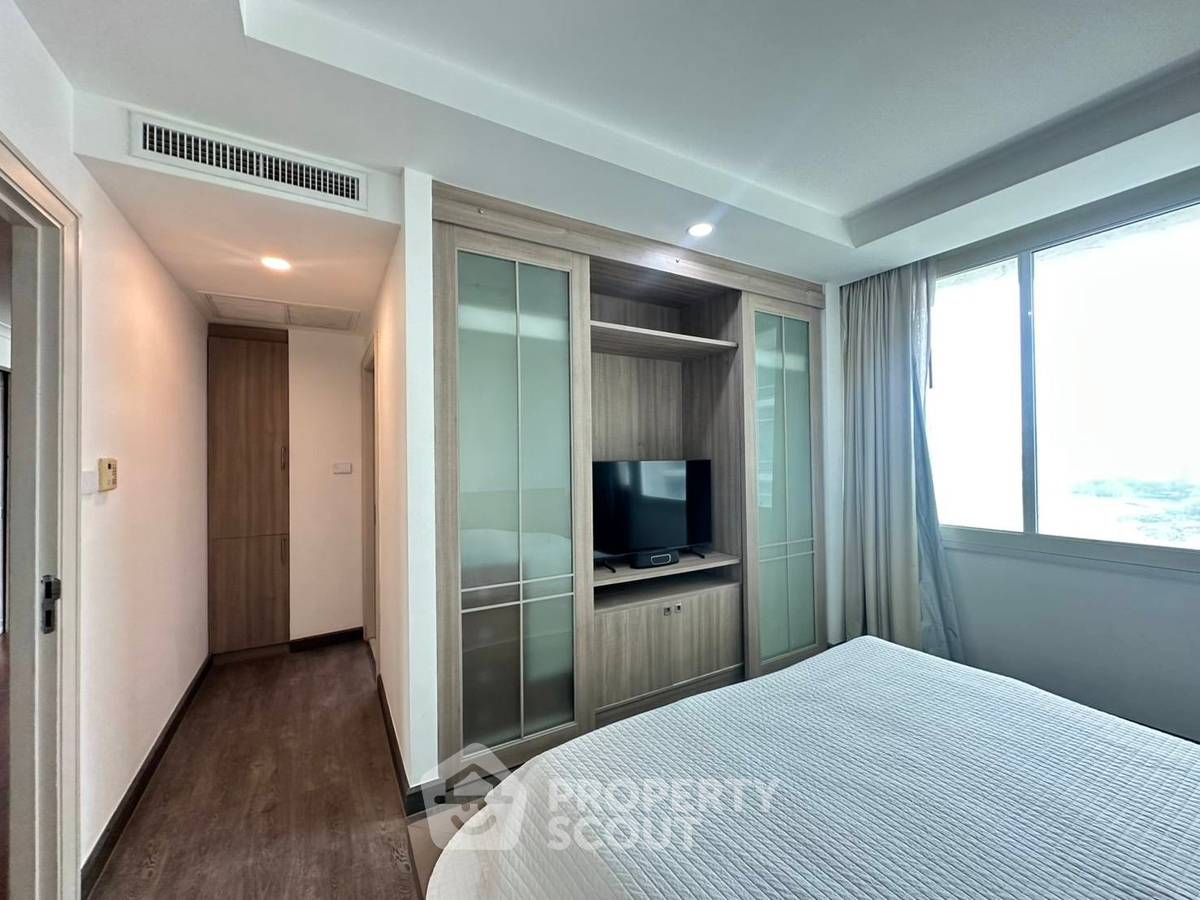 picture 3-BR Condo For Rent At Baan Ratchadamri, 400m To BTS Ratchadamri (ID 2146451) - 11/11
