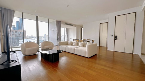 LTHC13571 – Condo for Rent | KRAAM Sukhumvit 26 | 180 sqm | 3 Beds 3 Baths | 180K/Month | Near BTS Phrom Phong | คอนโดให้เช่า คราม สุขุมวิท 26