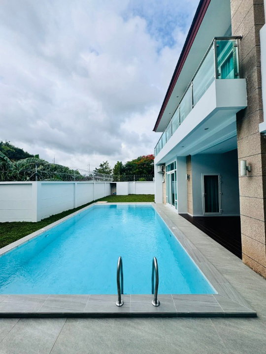 picture Pool Villa in Beachfront project in Pattaya for Sale - 7/28