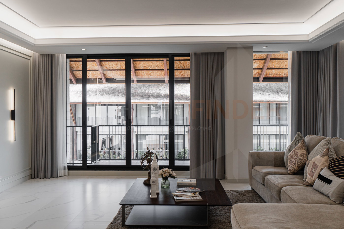 รูป Raveevan Suites 4 bedrooms, for rent - รูปที่ 13/19