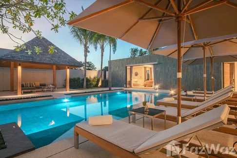 stunning luxury 4 bedrooms villa for sale 5660444