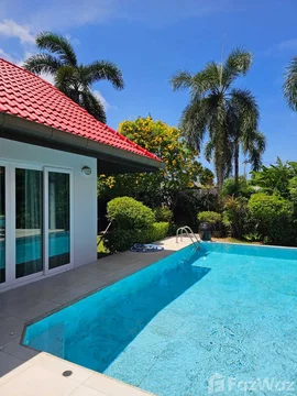 3 Bedroom Villa for sale in Rawai, Phuket  1804202