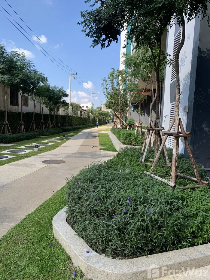 picture Sale by owner - Only one 2BR condo per floor 983900 - 26/61