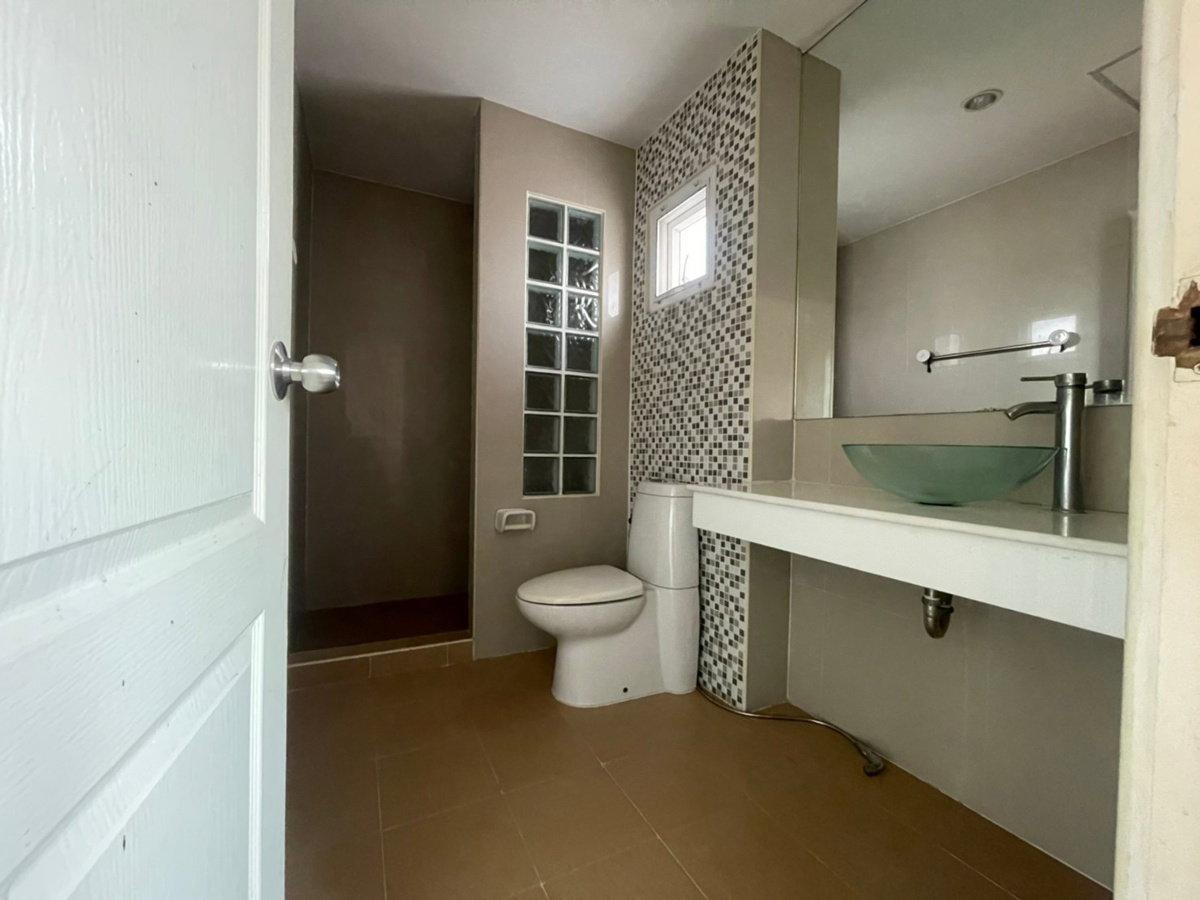 รูป AI 0103 : หมู่บ้านเมอริท เพลส ลาดพร้าว - รูปที่ 31/31