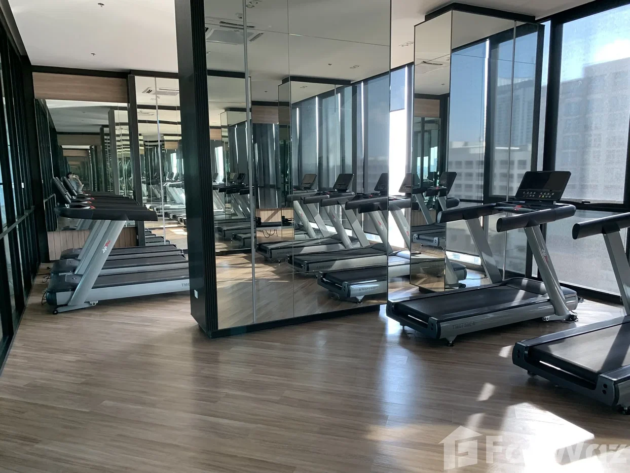 picture Sale by owner - Only one 2BR condo per floor 983900 - 31/61