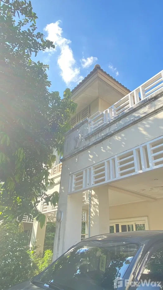 picture Escape to Elegance - Luxury Eternity Awaits in Saen Saep! 540090 - 7/16