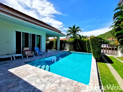Houses for sale : 3 Bedroom Villa for Sale at Waterside Residences by Red Moun 5368535