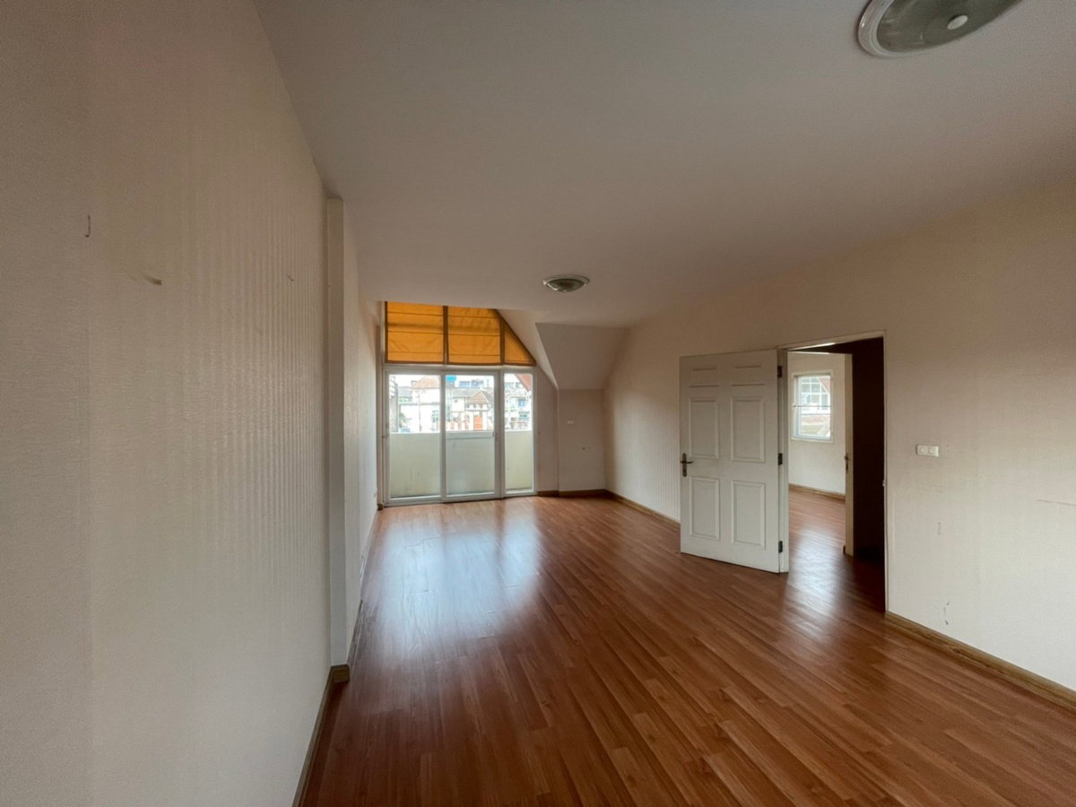 รูป AI 0103 : หมู่บ้านเมอริท เพลส ลาดพร้าว - รูปที่ 30/31