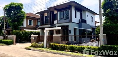 Houses for sale Big C Foodplace Sukhaphiban 5 : 3 Bedroom House for sale at Setthasiri Phahol-Watcharapol  1941489